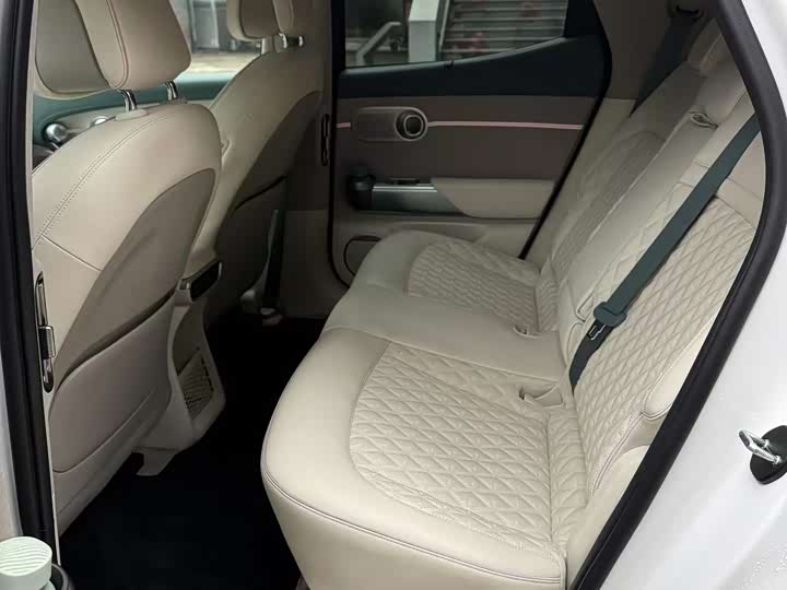 Фото 7 - Genesis GV60