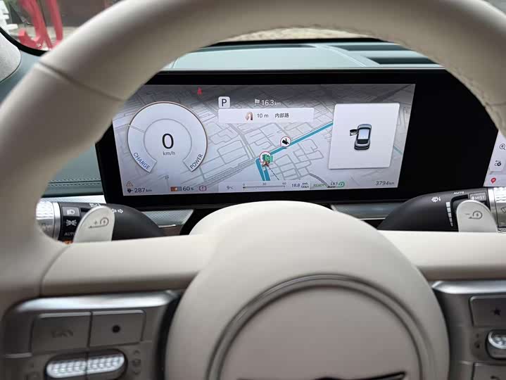 Фото 9 - Genesis GV60