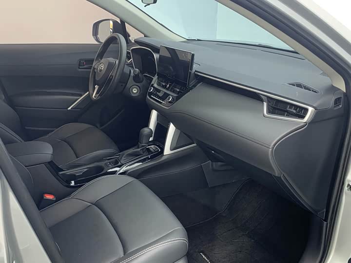 Фото 9 - Toyota Frontlander