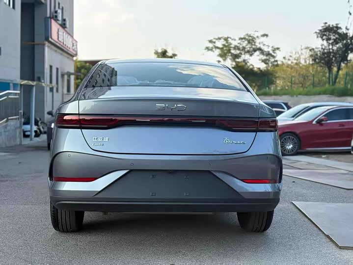 Фото 7 - BYD Qin Plus