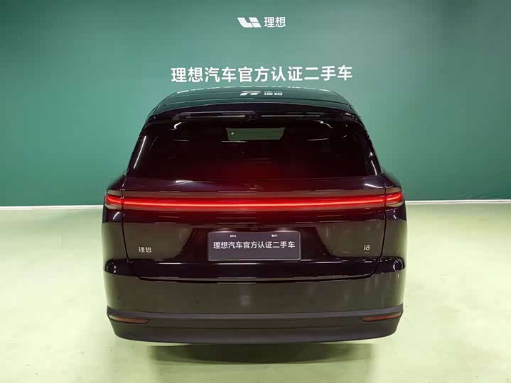 Фото 4 - LiXiang i8