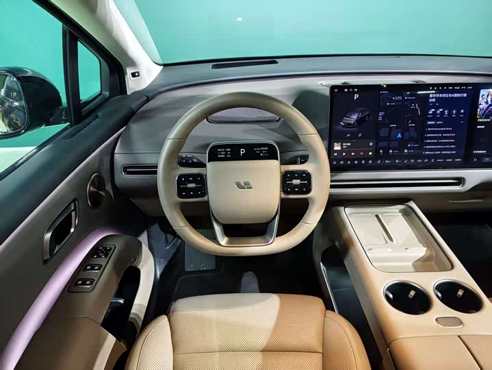 Фото 5 - LiXiang i8