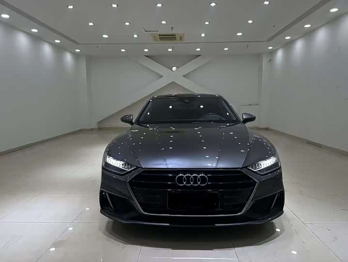 Фото 2 - Audi A7
