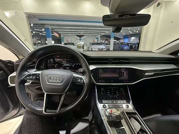 Фото 3 - Audi A7