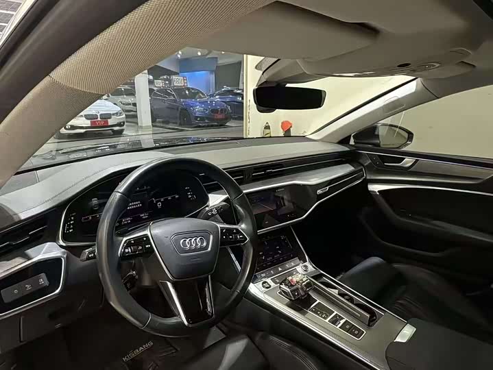 Фото 4 - Audi A7