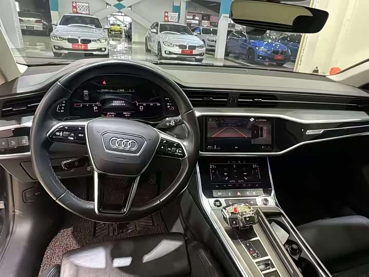 Фото 6 - Audi A7