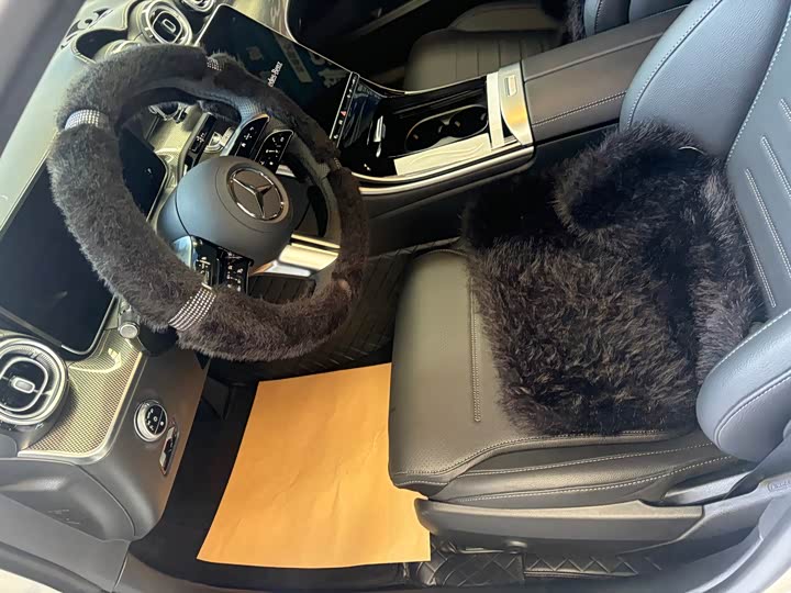 Фото 4 - Mercedes-Benz C-Class