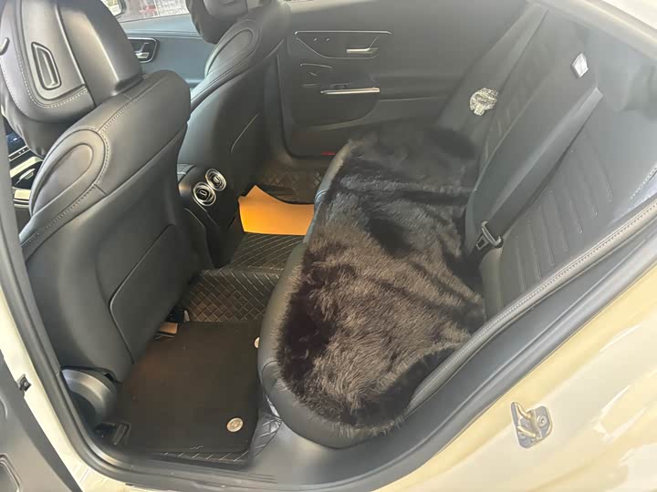 Фото 7 - Mercedes-Benz C-Class