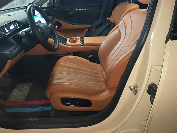 Фото 9 - GAC Aion RT