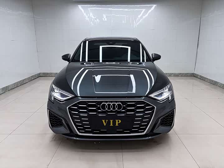 Фото 2 - Audi A3