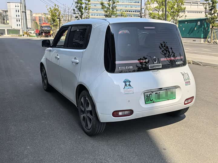 Photo 9 - Ora White Cat