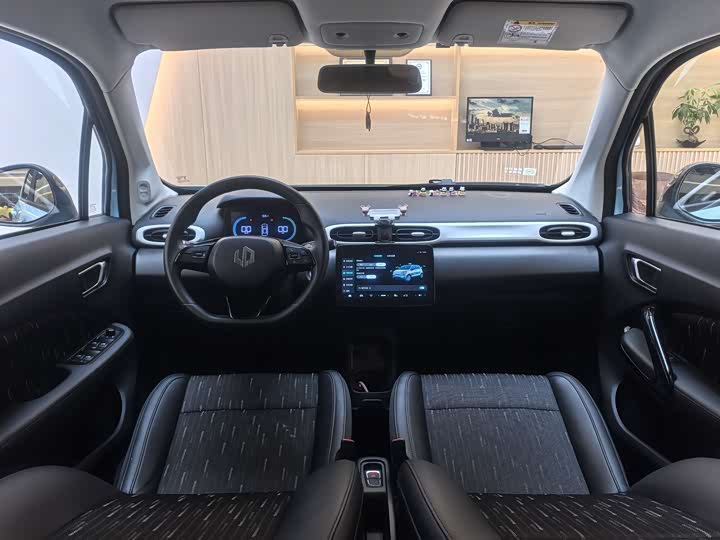 Фото 9 - Leapmotor T03