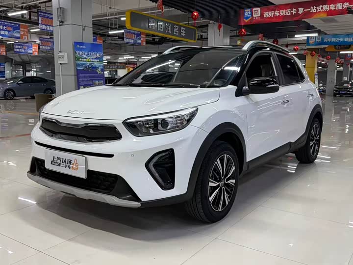 Kia KX1 2021 2021款 1.4L CVT趣享天窗款