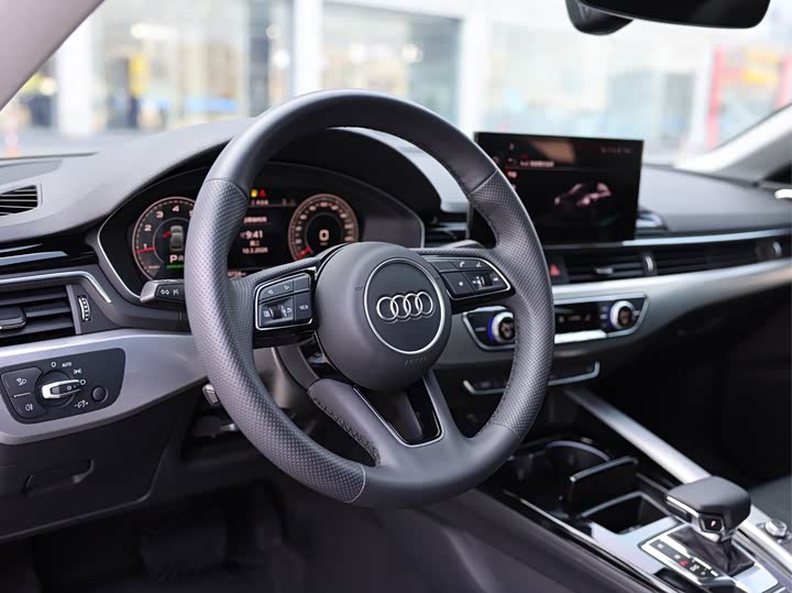 Фото 9 - Audi A5