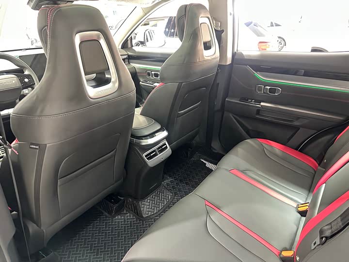 Фото 9 - Jetour Dashing