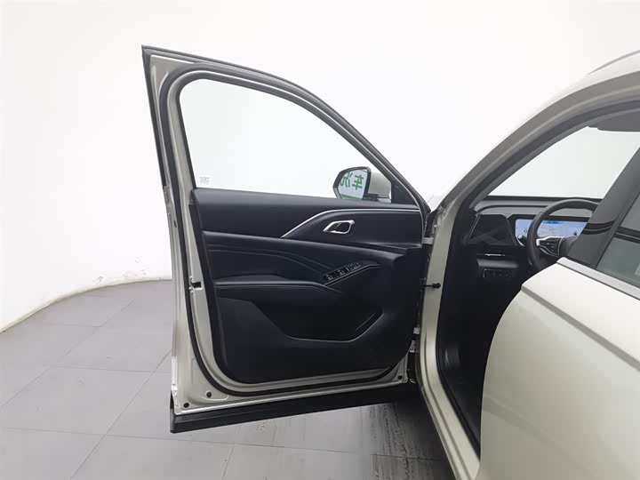 Фото 8 - Haval Ruge Max