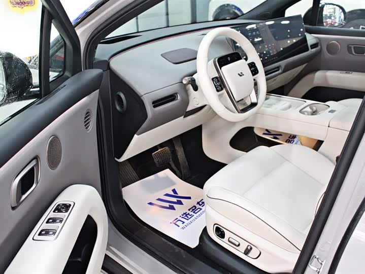 Фото 4 - LiXiang i6