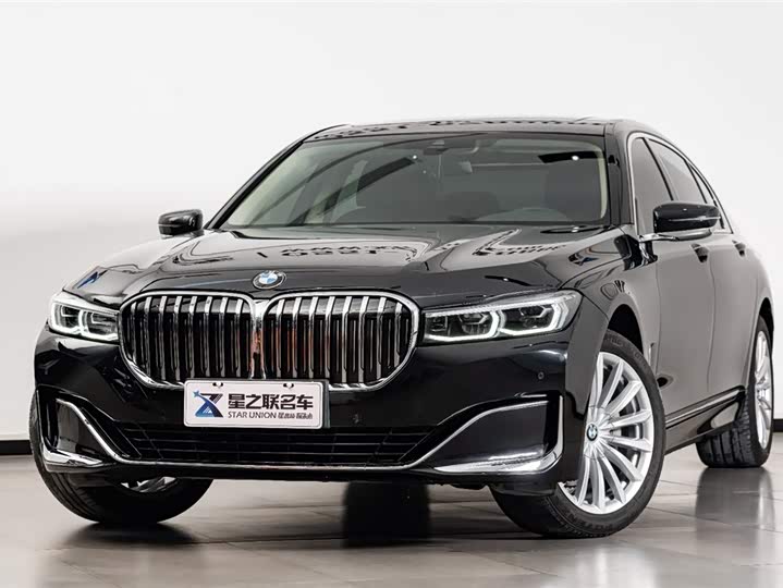 Фото 2 - BMW 7 Series