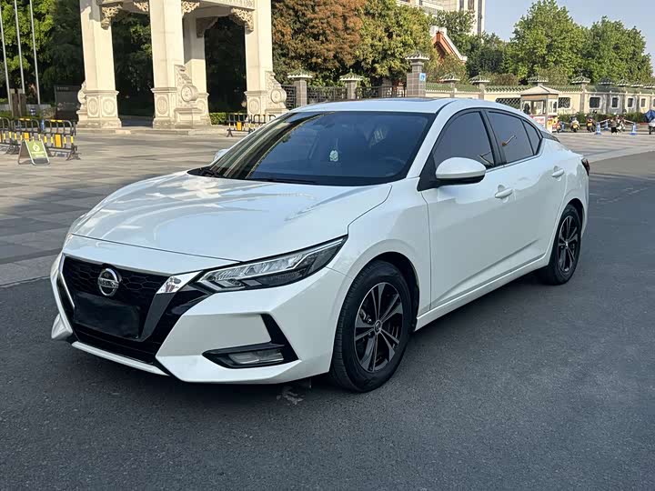 Фото 1 - Nissan Sylphy