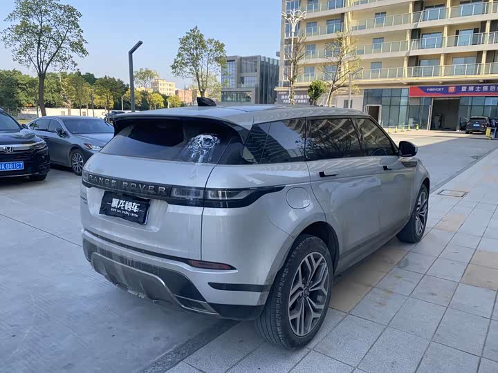 Фото 8 - Land Rover Range Rover Evoque L