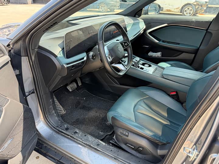 Фото 6 - MG Motor 7