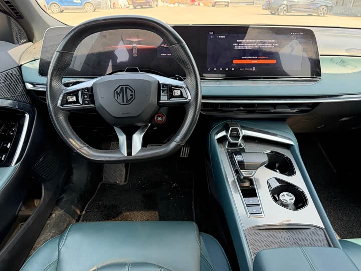 Фото 9 - MG Motor 7