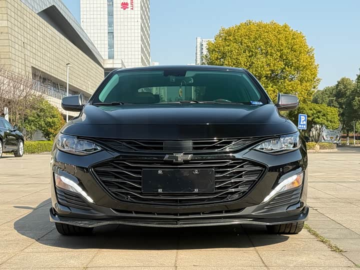 Фото 1 - Chevrolet Malibu XL