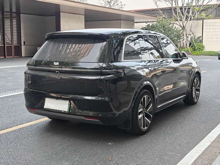 Фото 3 - LiXiang L8