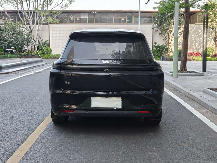 Фото 4 - LiXiang L8