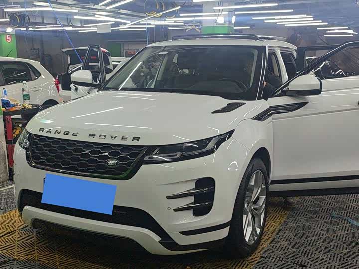 Фото 1 - Land Rover Range Rover Velar