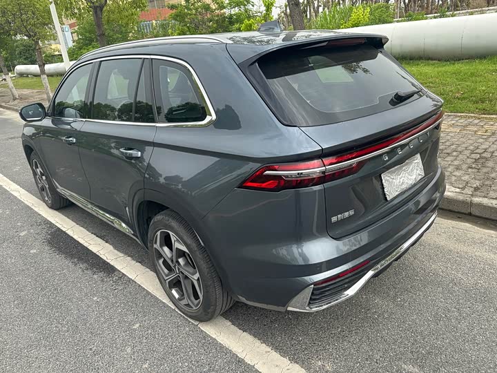 Фото 4 - Geely Monjaro