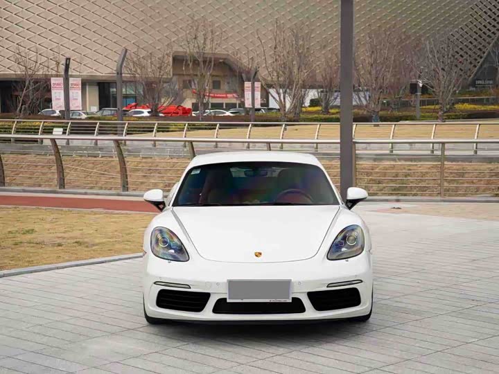 Photo 2 - Porsche 718