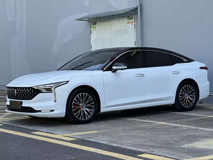 Фото 1 - Bestune B70