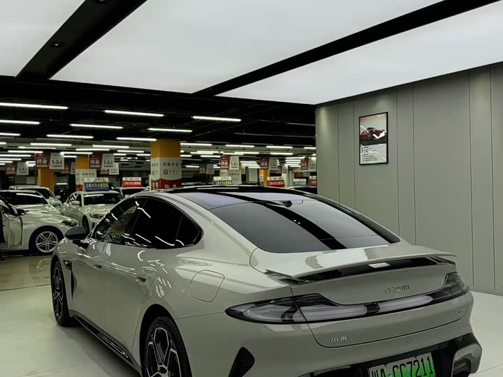 Фото 4 - Xiaomi SU7