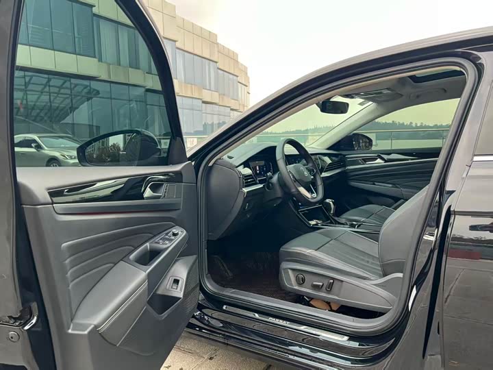 Фото 6 - Volkswagen Passat