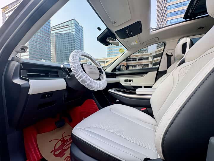 Photo 9 - Jetour Dashing