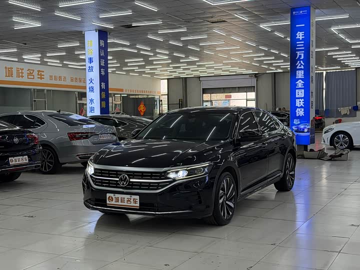 Фото 1 - Volkswagen Passat