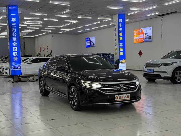 Фото 3 - Volkswagen Passat