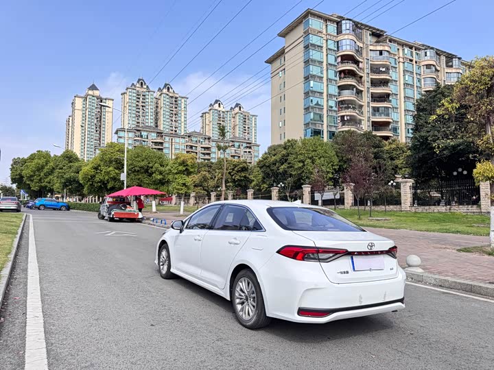 Photo 7 - Toyota Allion