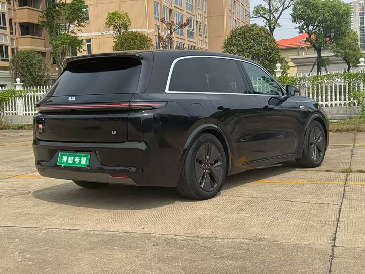 Фото 4 - LiXiang L8