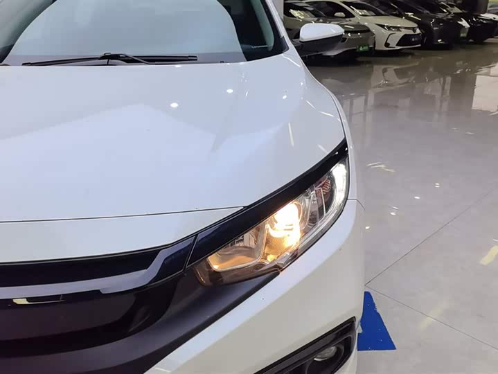 Фото 5 - Honda Civic