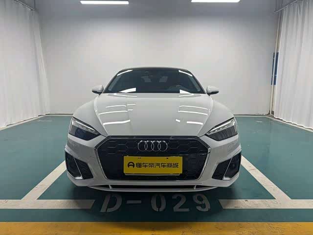 Фото 2 - Audi A5