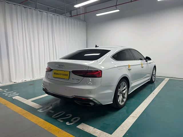 Фото 7 - Audi A5