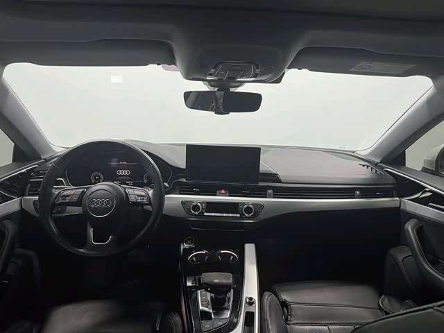 Фото 9 - Audi A5