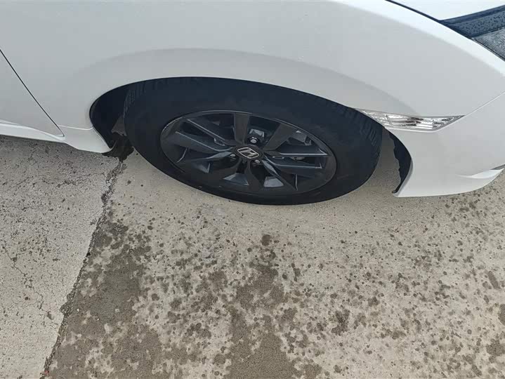 Фото 6 - Honda Civic