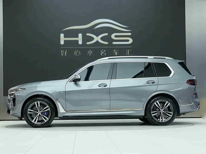 Photo 3 - BMW X7