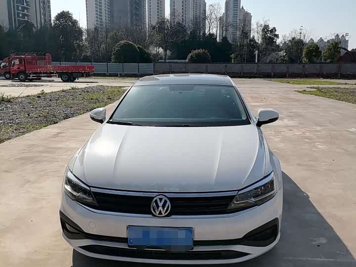 Фото 2 - Volkswagen Lamando L