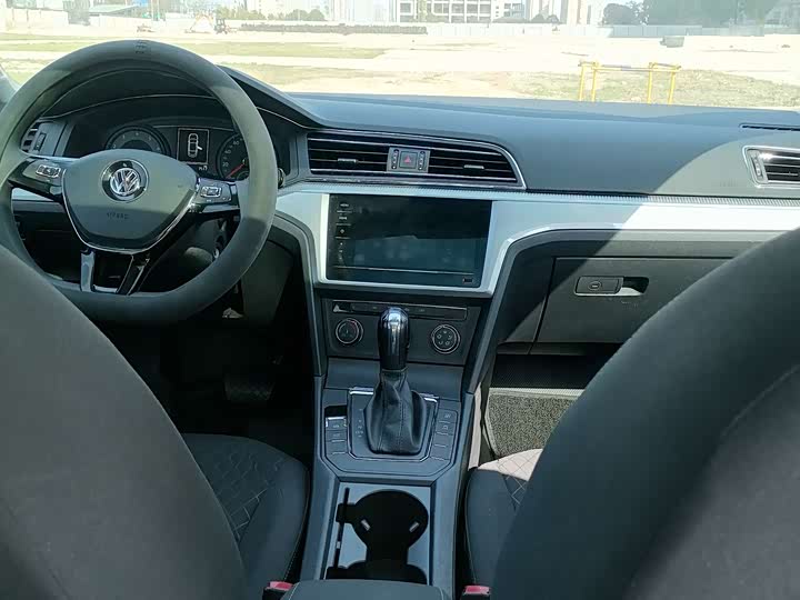 Фото 5 - Volkswagen Lamando L