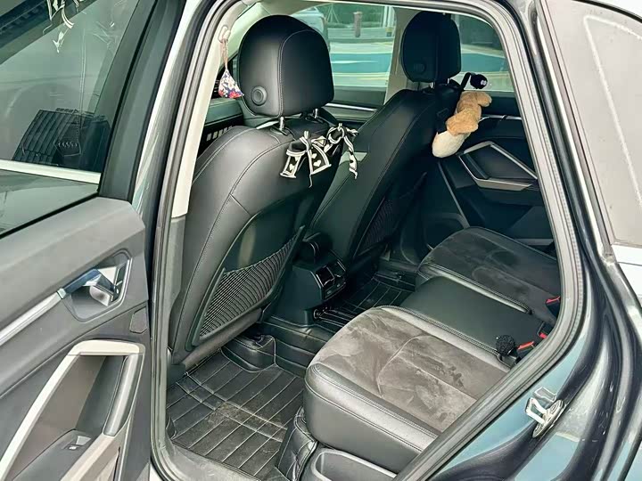 Фото 7 - Audi Q3