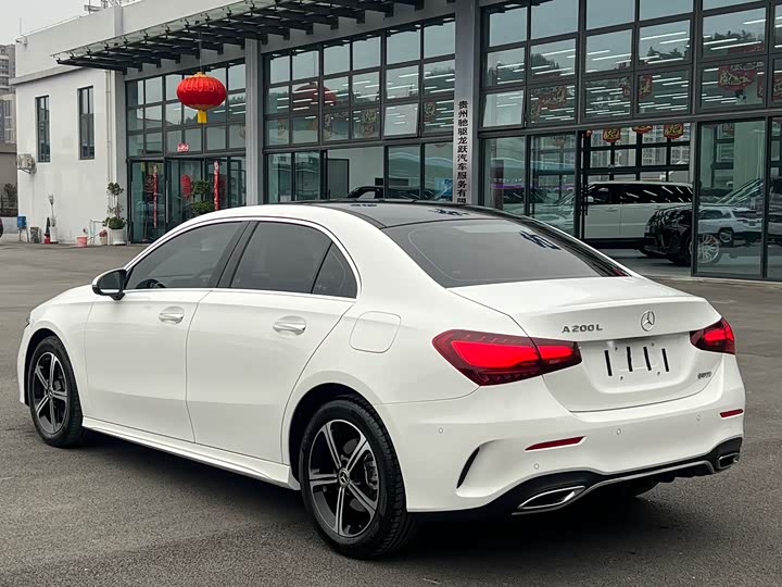 Фото 7 - Mercedes-Benz A-Class